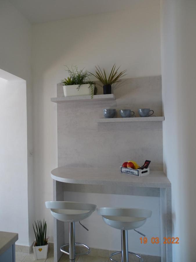 Apartments Antea & Magdalena Pirovac Bagian luar foto