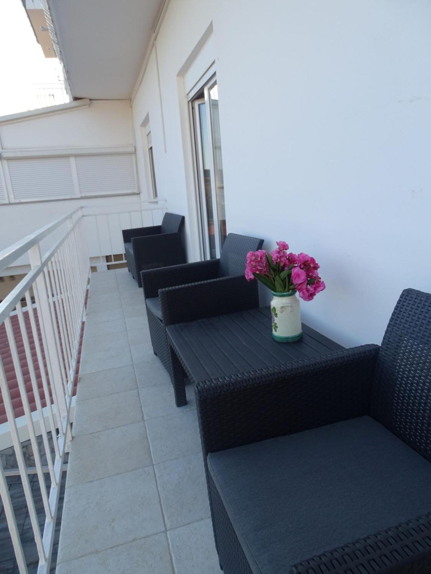 Apartments Antea & Magdalena Pirovac Bagian luar foto